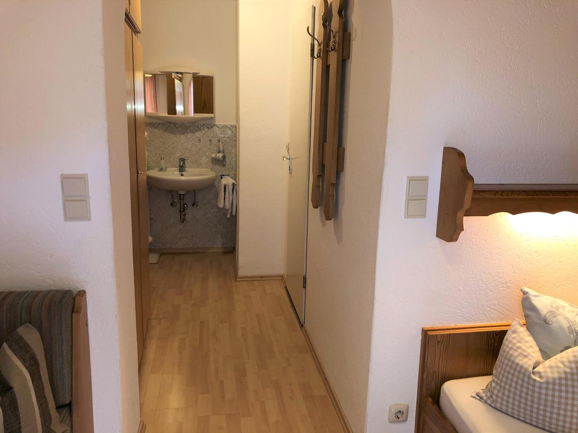 מלון רייט אים וינקל Gaestehaus Am Kurparkweg חדר תמונה